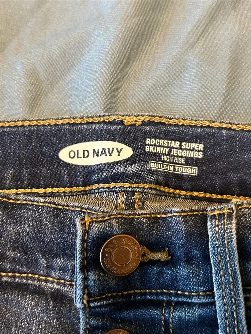 Old Navy girls Button-Fly rockstar Distressed Skinny Jeans - Blue Wash 14